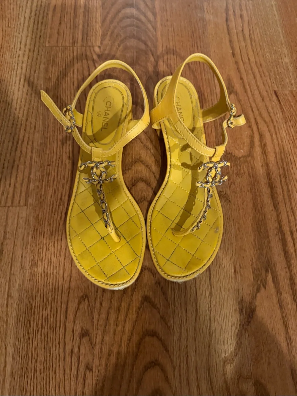 VINTAGE CHANEL Yellow Quilted T-Strap Sandals with Chain CC